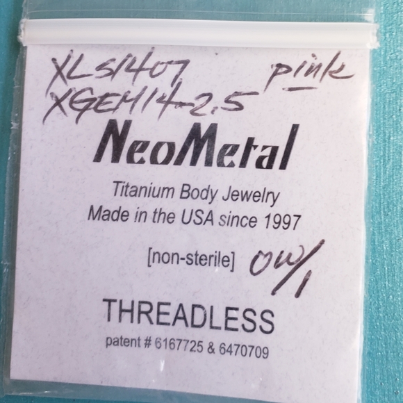 14g Pink Titanium Labret by Neometal - Picture 5 of 5